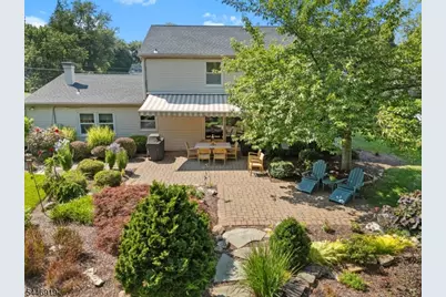 11 Marigold Ln, Franklin Township, NJ 08873 - Photo 3