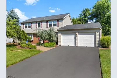 11 Marigold Ln, Franklin Township, NJ 08873 - Photo 1