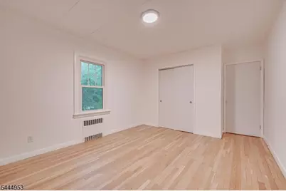 50 Forest Ave, Franklin Township, NJ 08540 - Photo 9