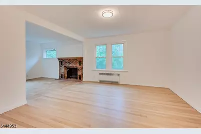 50 Forest Ave, Franklin Township, NJ 08540 - Photo 5