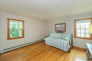21 Bates Dr, Fairfield, NJ 07004 - Photo 25