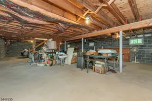 21 Bates Dr, Fairfield, NJ 07004 - Photo 27