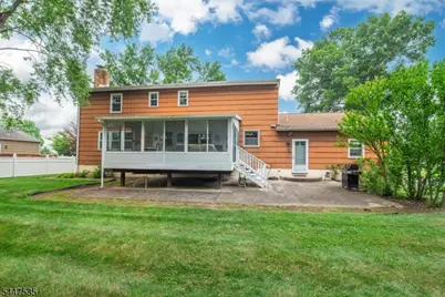 21 Bates Dr, Fairfield, NJ 07004 - Photo 29