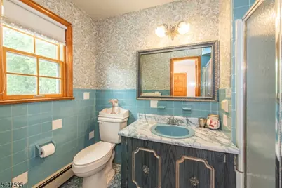 21 Bates Dr, Fairfield, NJ 07004 - Photo 21
