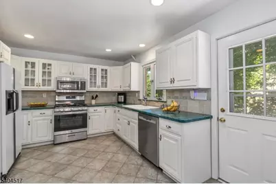 6 Deerfield Rd, New Providence, NJ 07974 - Photo 9