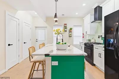 16 Eagle St, Newark, NJ 07102 - Photo 11
