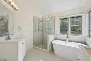 1070 Smith Manor Blvd, West Orange Township, NJ 07052 - Photo 21