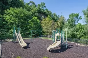 1070 Smith Manor Blvd, West Orange Township, NJ 07052 - Photo 9