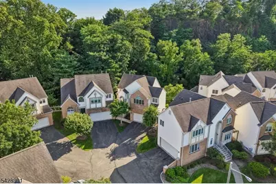 1070 Smith Manor Blvd, West Orange Township, NJ 07052 - Photo 41