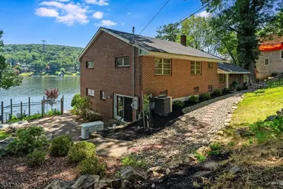 706 W Shore Trl, Sparta Township, NJ 07871 - Photo 39