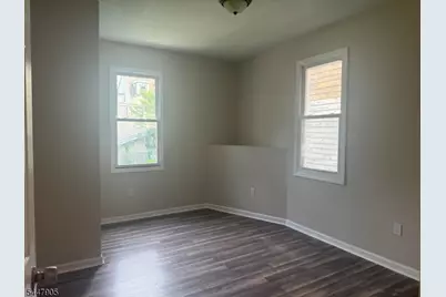 186 N 17th St #1, East Orange, NJ 07017 - Photo 7