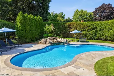 11 Briarwood Ct, Woodcliff Lake, NJ 07677 - Photo 43