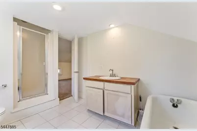 234 Califon-Cokesbury Road, Tewksbury Township, NJ 07830 - Photo 27