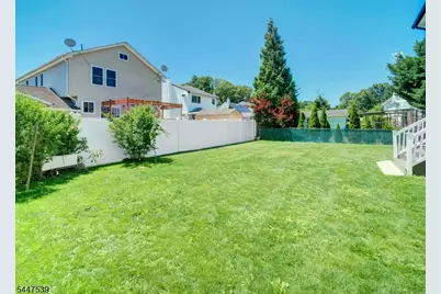 735 Vernon Ave, Kenilworth, NJ 07033 - Photo 43