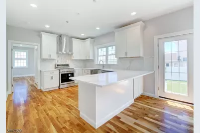735 Vernon Ave, Kenilworth, NJ 07033 - Photo 9
