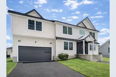 735 Vernon Ave, Kenilworth, NJ 07033 - Photo 1