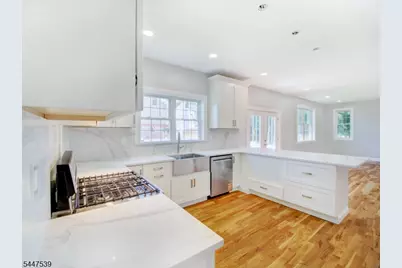 735 Vernon Ave, Kenilworth, NJ 07033 - Photo 15