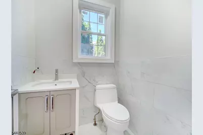 735 Vernon Ave, Kenilworth, NJ 07033 - Photo 21