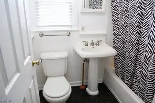 41 Beechwood Rd, Florham Park, NJ 07932 - Photo 7