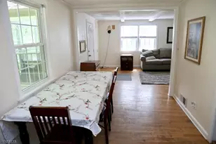 41 Beechwood Rd, Florham Park, NJ 07932 - Photo 9