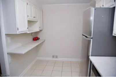 41 Beechwood Rd, Florham Park, NJ 07932 - Photo 5