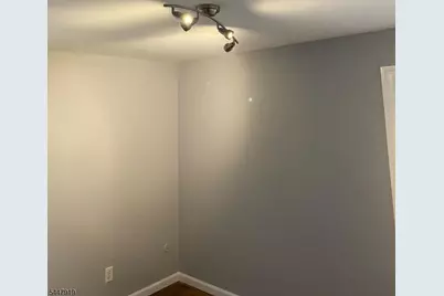 506 E Price St #1, Linden, NJ 07036 - Photo 19