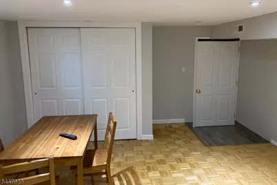 506 E Price St #1, Linden, NJ 07036 - Photo 11
