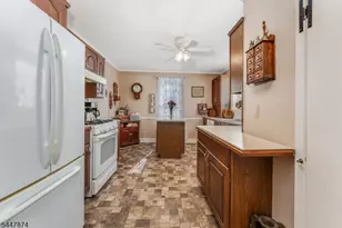 40 Sergeantsville Rd, Raritan Township, NJ 08822 - Photo 31