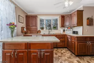 40 Sergeantsville Rd, Raritan Township, NJ 08822 - Photo 9