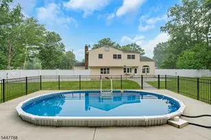 165 Greenwood Dr, Long Hill Township, NJ 07946 - Photo 39