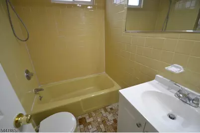 8 Witherspoon St, Nutley, NJ 07110 - Photo 15