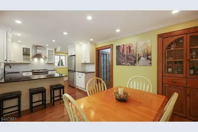 12 Craig Pl, Cranford Township, NJ 07016 - Photo 9