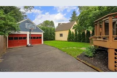 12 Craig Pl, Cranford Township, NJ 07016 - Photo 31