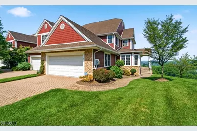 20 Kelburn Ct, Hardyston Township, NJ 07419 - Photo 1