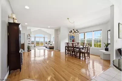 20 Kelburn Ct, Hardyston Township, NJ 07419 - Photo 5