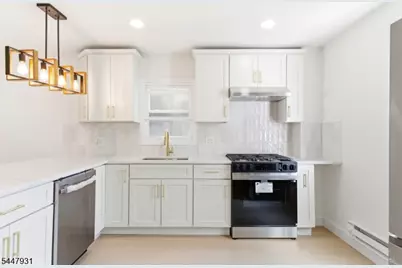 475 Burnside St, City Of Orange Twp., NJ 07050 - Photo 3