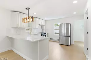 475 Burnside St, City Of Orange Twp., NJ 07050 - Photo 9