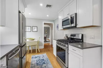 60 Haines Dr, Bloomfield, NJ 07003 - Photo 17