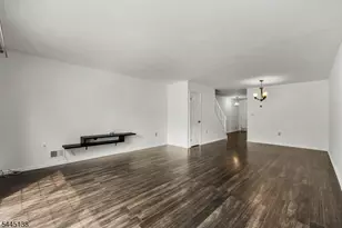 21 Balboa Ln, Franklin Township, NJ 08823 - Photo 5
