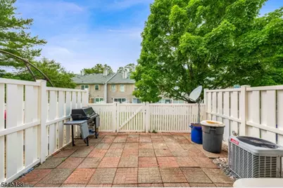 21 Balboa Ln, Franklin Township, NJ 08823 - Photo 15