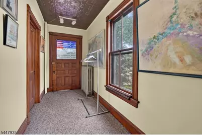 81 Louis St, New Brunswick, NJ 08901 - Photo 5