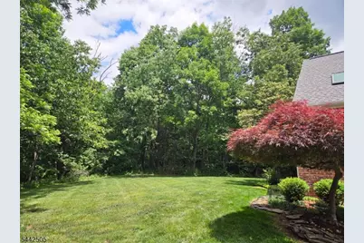 92 Stonehedge Court, Franklin Township, NJ 08873 - Photo 21