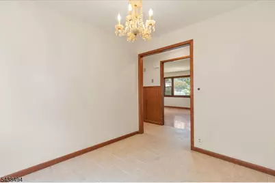 1133 Hetfield Ave, Scotch Plains Township, NJ 07076 - Photo 7