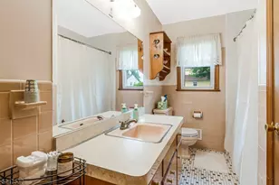 92 Louise Dr, Manville, NJ 08835 - Photo 25