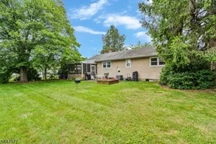 92 Louise Dr, Manville, NJ 08835 - Photo 31