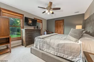 25 Wilshire Dr, Sparta Township, NJ 07871 - Photo 25