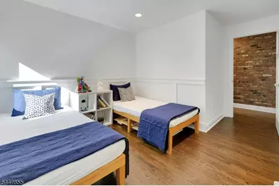 270D Main St #D, Millburn Twp., NJ 07041 - Photo 11