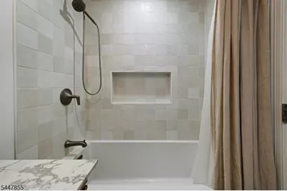 270D Main St #D, Millburn Twp., NJ 07041 - Photo 13