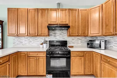 31 Bayard Rd, Franklin Township, NJ 08873 - Photo 13