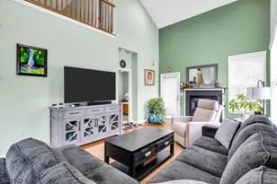 31 Bayard Rd, Franklin Township, NJ 08873 - Photo 7